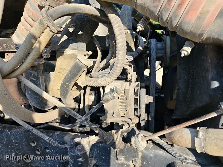 image for item NT9981 2003 International 2574  dump truck