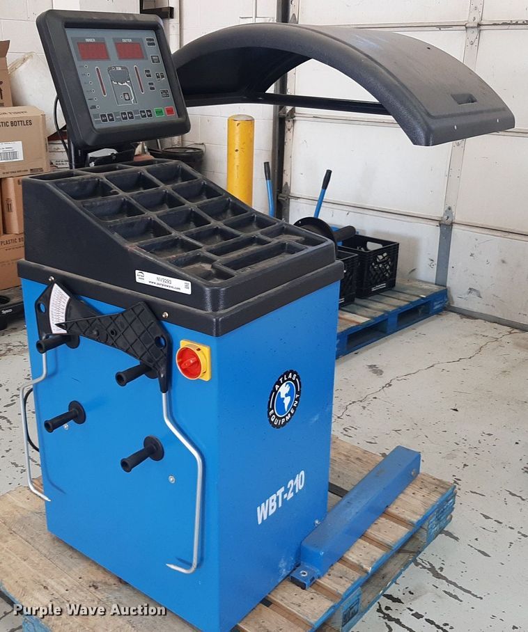 image for item NV9293 2019 Atlas Equipment WBT-210 tire balancer