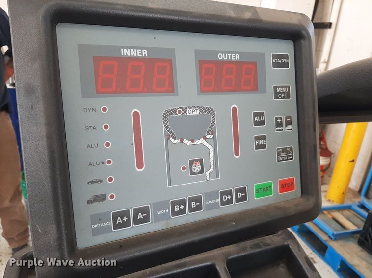 image for item NV9293 2019 Atlas Equipment WBT-210 tire balancer