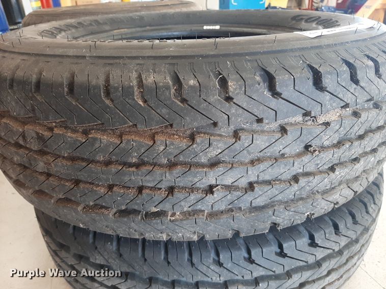 image for item NV9294 (7) tires