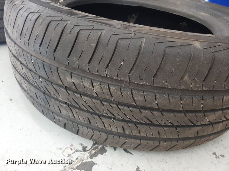 image for item NV9294 (7) tires