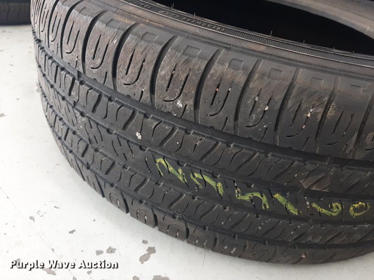 image for item NV9294 (7) tires