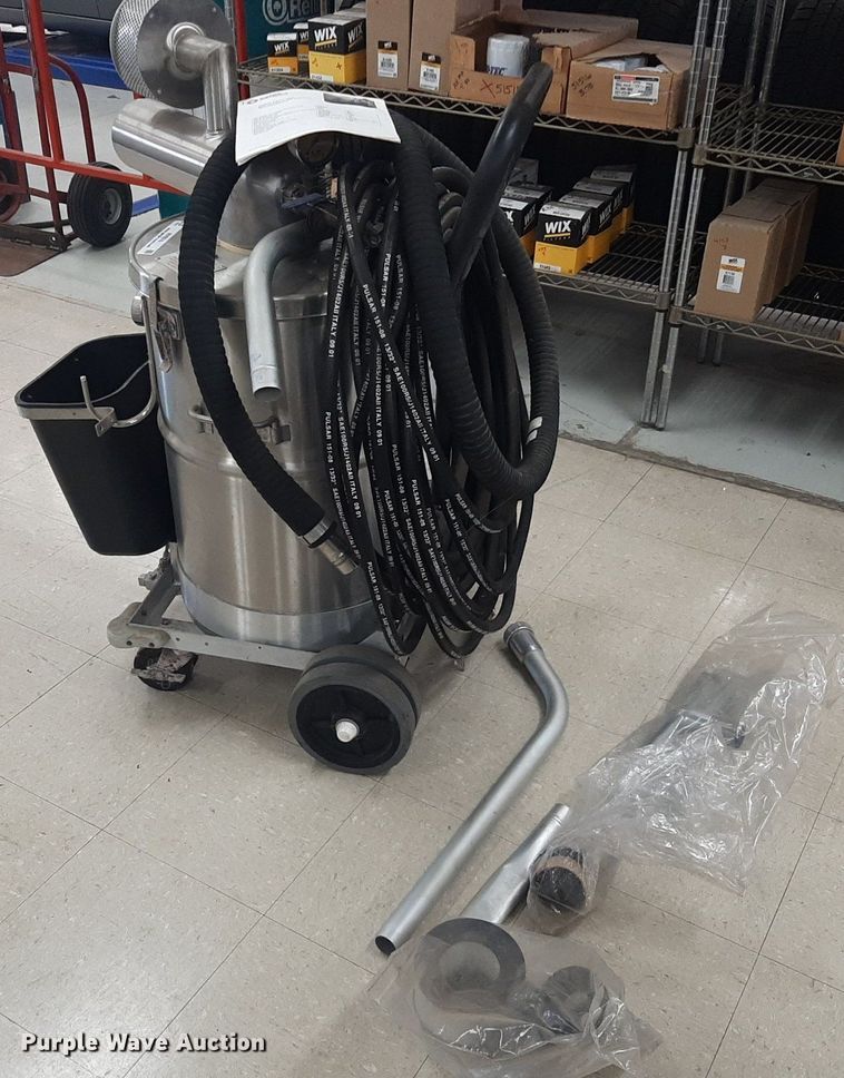 image for item NV9296 Nilfisk-Advance EXP1-75A compressed air vacuum