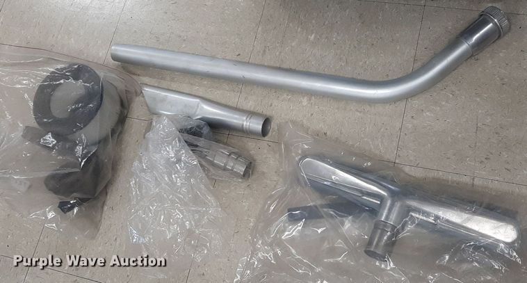 image for item NV9296 Nilfisk-Advance EXP1-75A compressed air vacuum