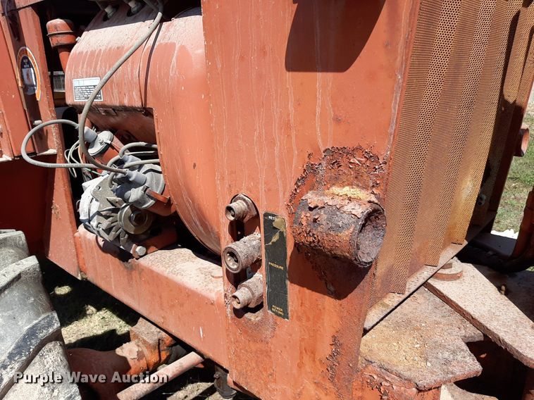 image for item NV9297 Ditch Witch R40  trencher