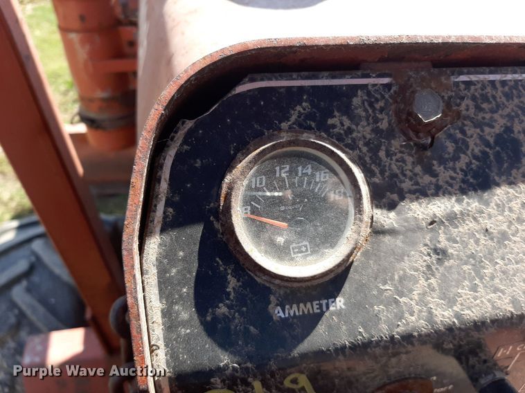 image for item NV9297 Ditch Witch R40  trencher