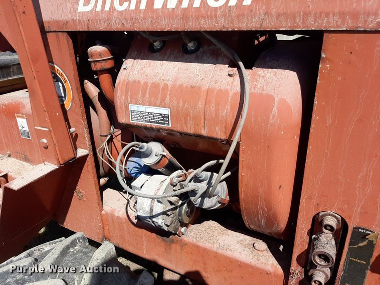 image for item NV9297 Ditch Witch R40  trencher