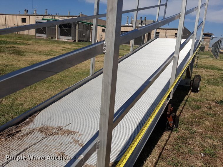 image for item NV9298 B&P Manufacturing loading ramp