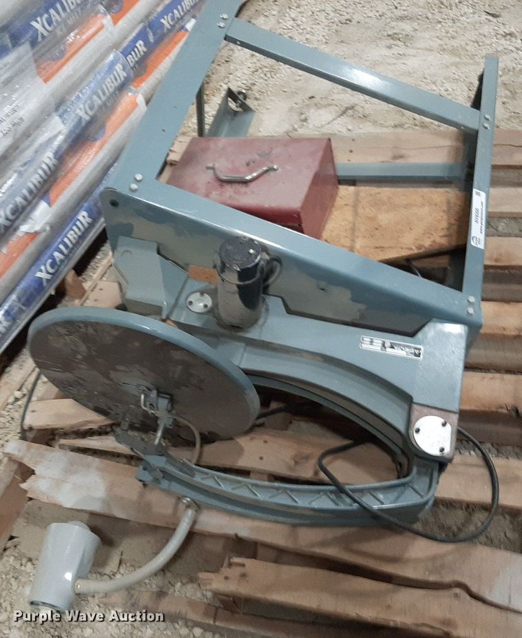 image for item NV9300 Scroll saw