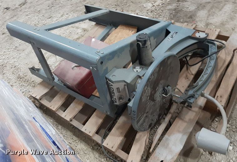 image for item NV9300 Scroll saw