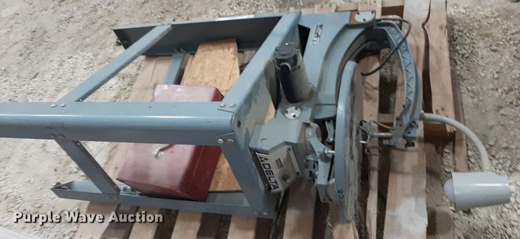 image for item NV9300 Scroll saw