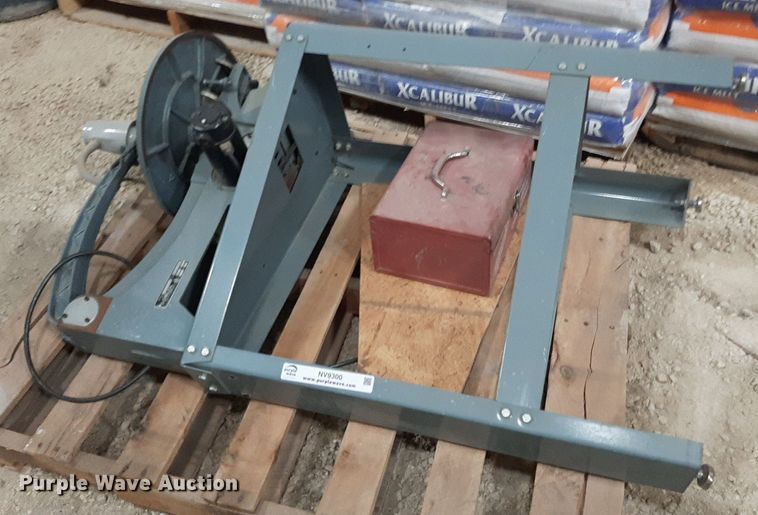 image for item NV9300 Scroll saw