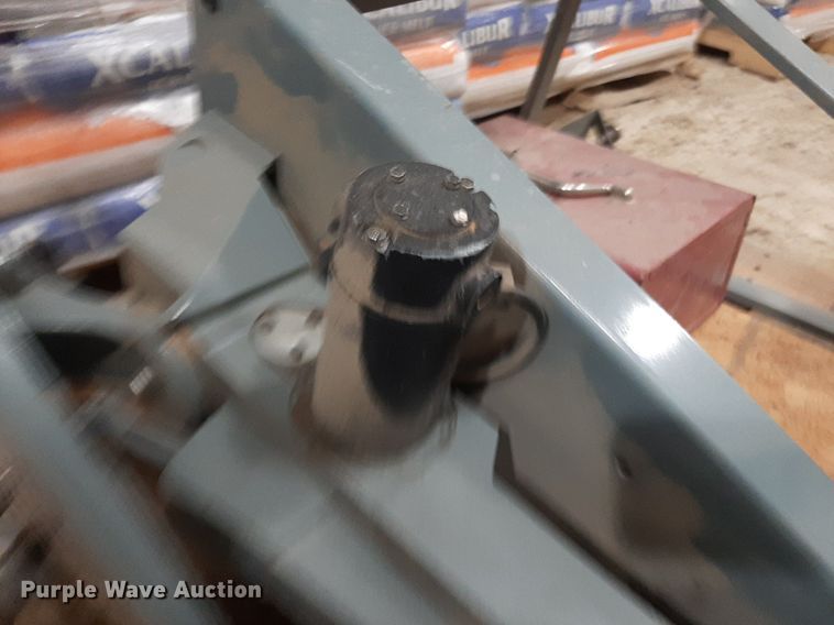 image for item NV9300 Scroll saw