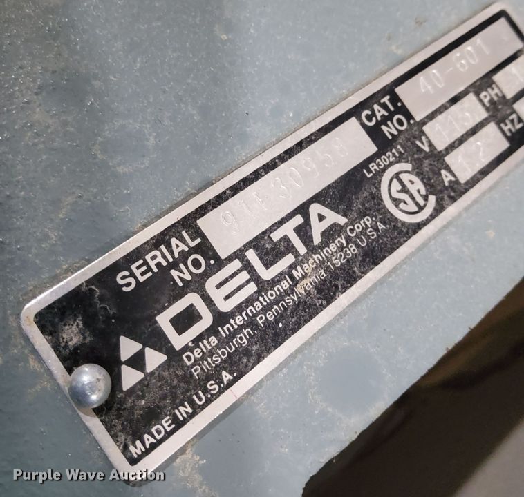 image for item NV9300 Scroll saw