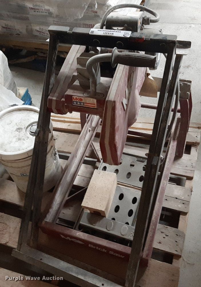 image for item NV9301 MK 2000 masonry saw