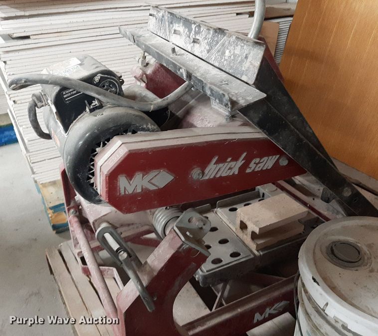 image for item NV9301 MK 2000 masonry saw