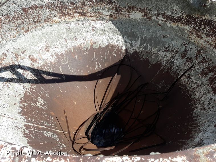 image for item NV9303 Gar-Bro 440-R  Concrete dispener