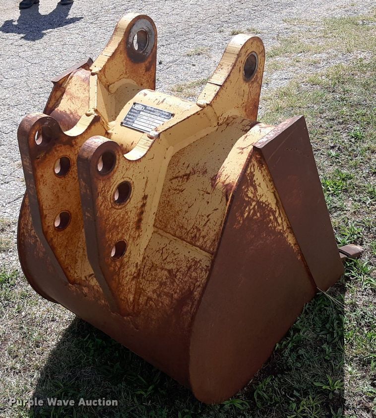image for item NV9304 Gannon  excavator bucket