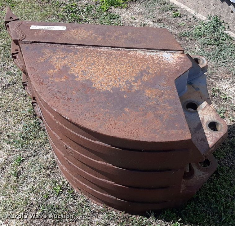 image for item NV9305 Excavator bucket