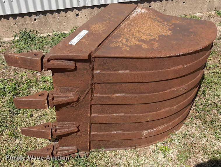 image for item NV9305 Excavator bucket