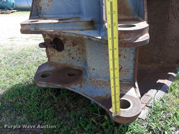 image for item NV9305 Excavator bucket