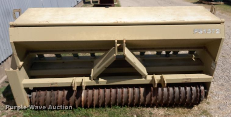 image for item NV9306 Land Pride PS1572  seeder