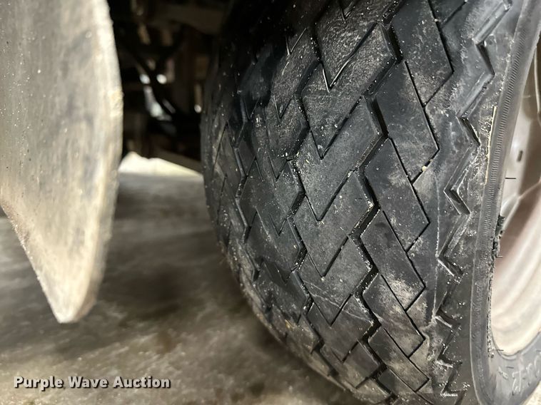 image for item NX9705 2016 Toro Workman HDX Auto 07390  utility vehicle