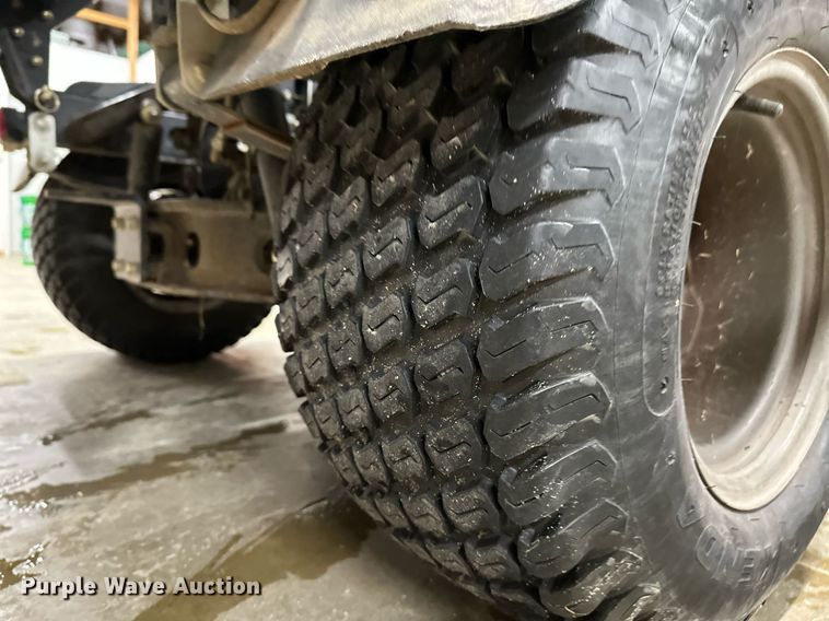 image for item NX9705 2016 Toro Workman HDX Auto 07390  utility vehicle