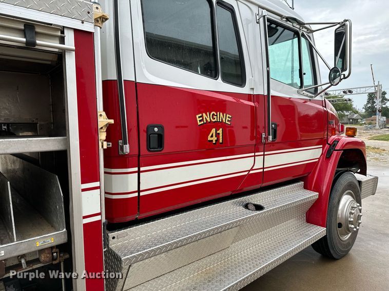 image for item NX9737 1999 Freightliner FL106  pumper fire truck