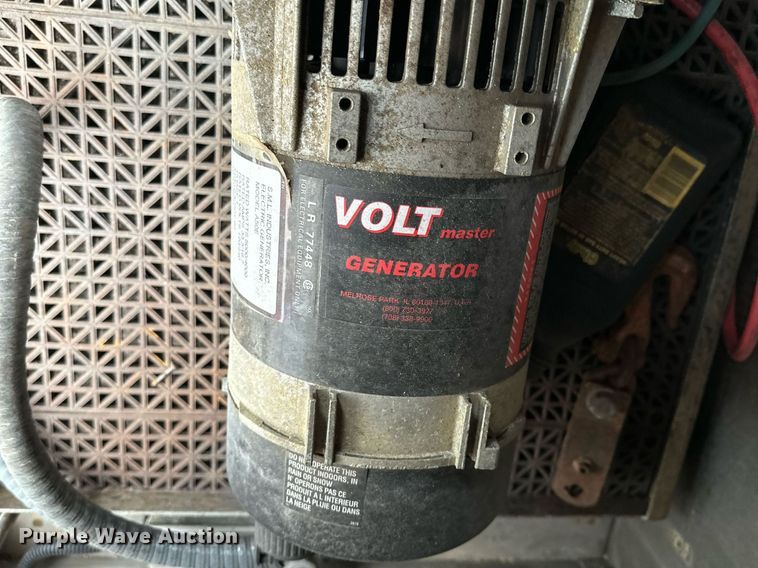 image for item NX9737 1999 Freightliner FL106  pumper fire truck