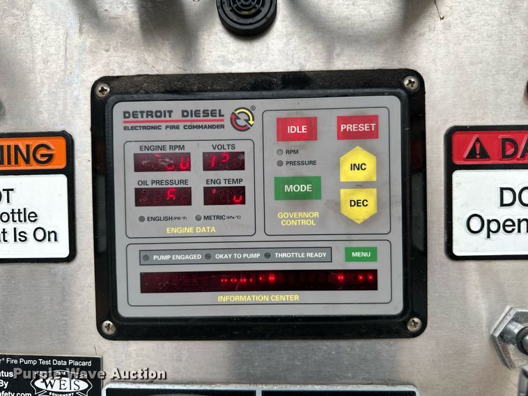 image for item NX9737 1999 Freightliner FL106  pumper fire truck