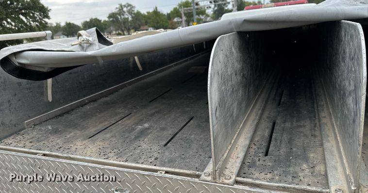 image for item NX9737 1999 Freightliner FL106  pumper fire truck