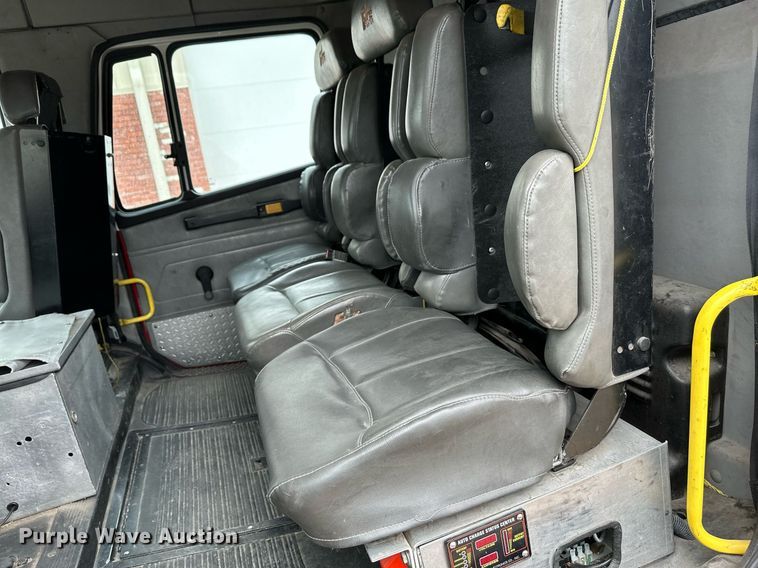 image for item NX9737 1999 Freightliner FL106  pumper fire truck