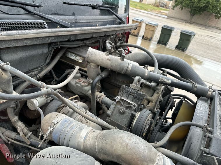 image for item NX9737 1999 Freightliner FL106  pumper fire truck