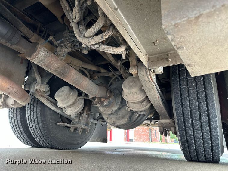 image for item NX9737 1999 Freightliner FL106  pumper fire truck