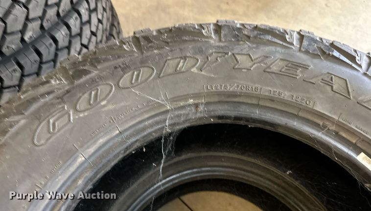 image for item NX9741 (10) tires