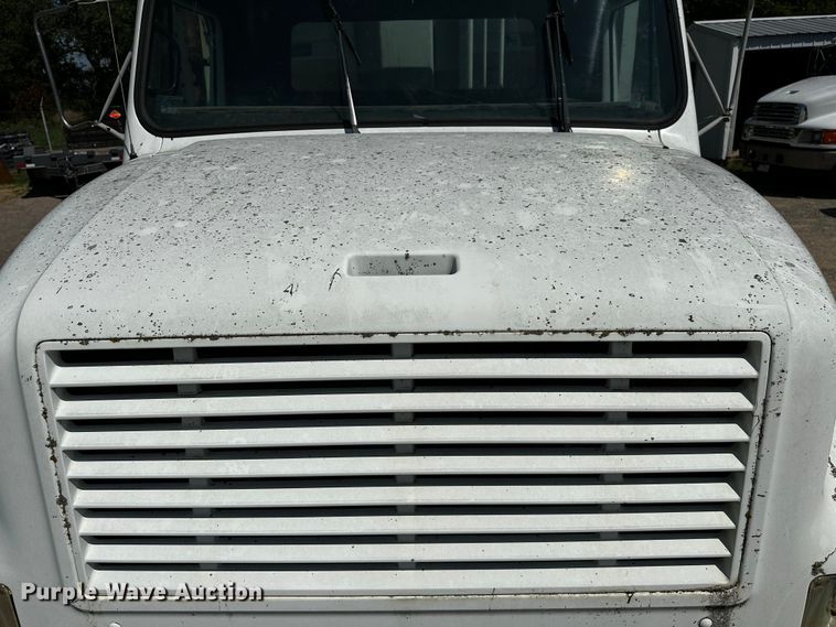 image for item OC9156 1991 International 4900  refuse truck