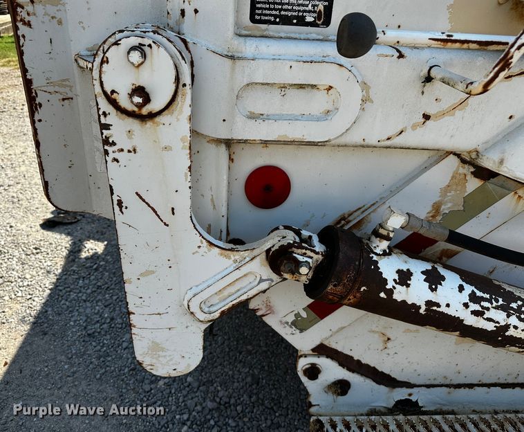 image for item OC9156 1991 International 4900  refuse truck