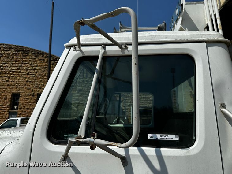 image for item OC9156 1991 International 4900  refuse truck