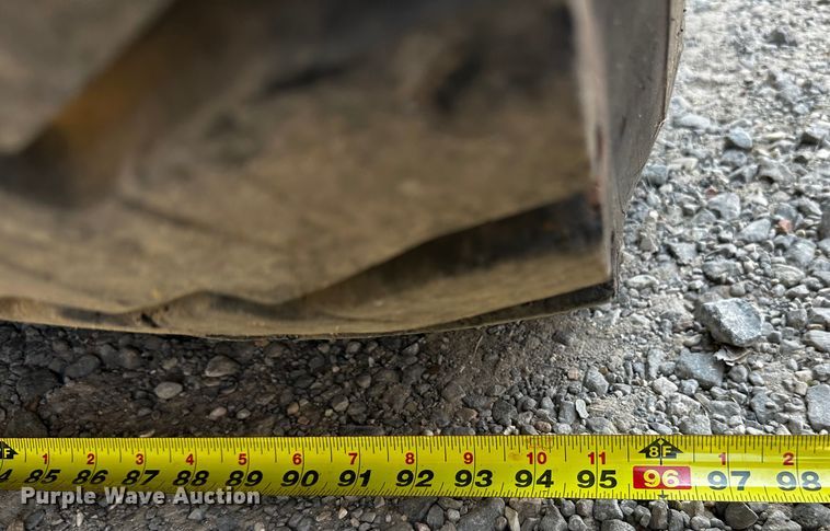 image for item OC9156 1991 International 4900  refuse truck