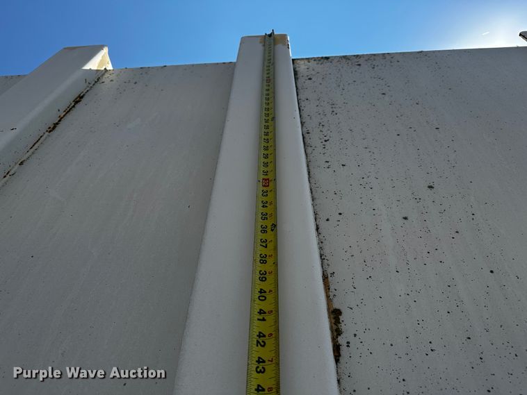 image for item OC9156 1991 International 4900  refuse truck