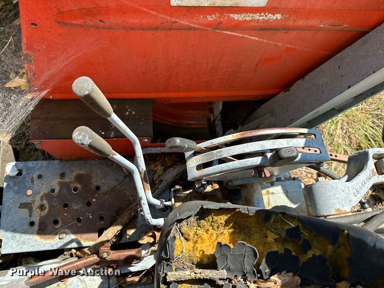 image for item OC9218 1985 Kubota M7030SU  tractor