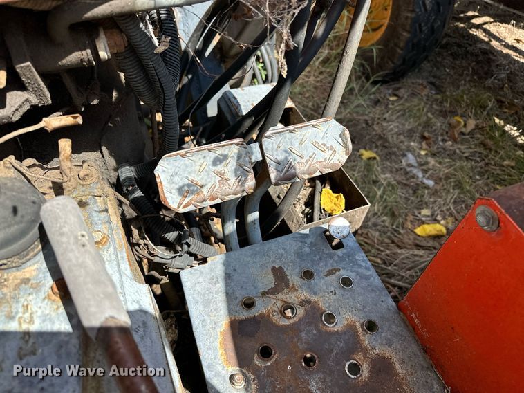 image for item OC9218 1985 Kubota M7030SU  tractor