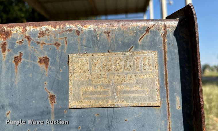 image for item OC9218 1985 Kubota M7030SU  tractor