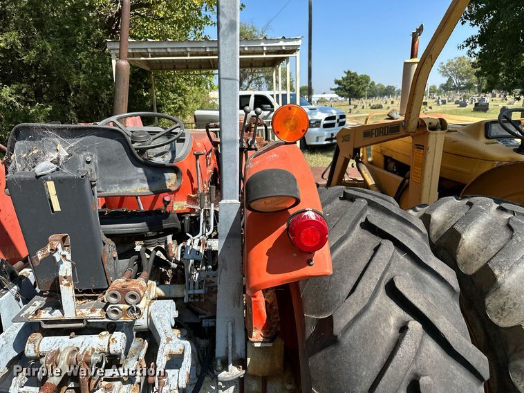 image for item OC9218 1985 Kubota M7030SU  tractor