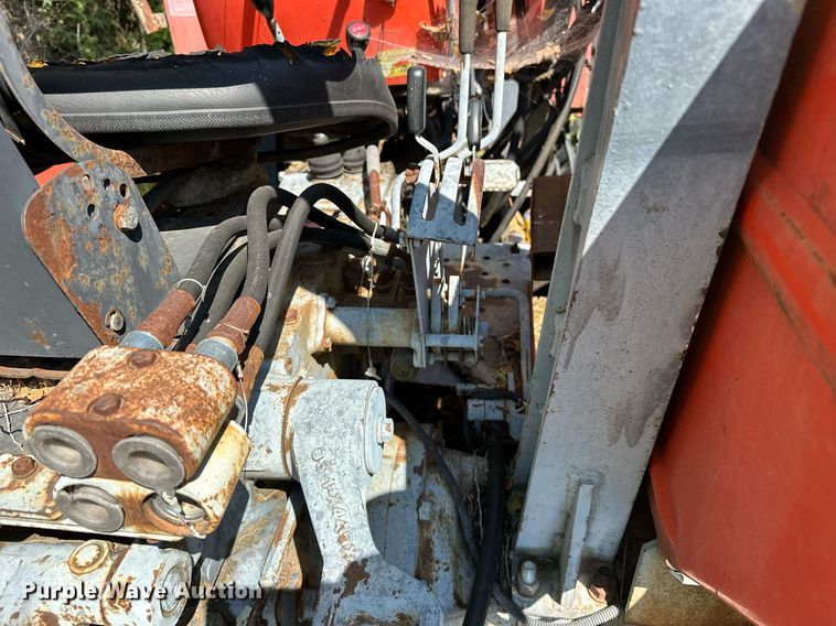 image for item OC9218 1985 Kubota M7030SU  tractor