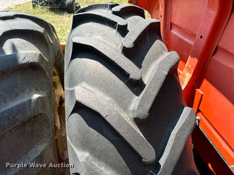 image for item OC9218 1985 Kubota M7030SU  tractor