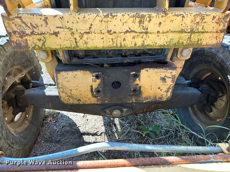 image for item OC9221 1985  Ford 340B  tractor