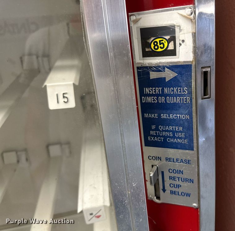 image for item OC9492 (2) vending machines