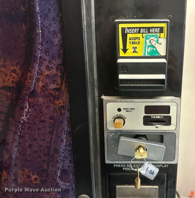 image for item OC9492 (2) vending machines